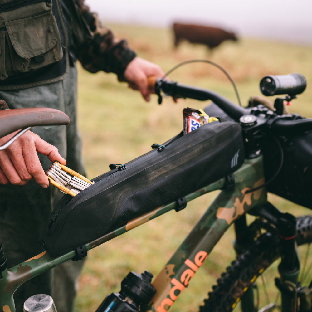 Long Top Tube Bag dual zips