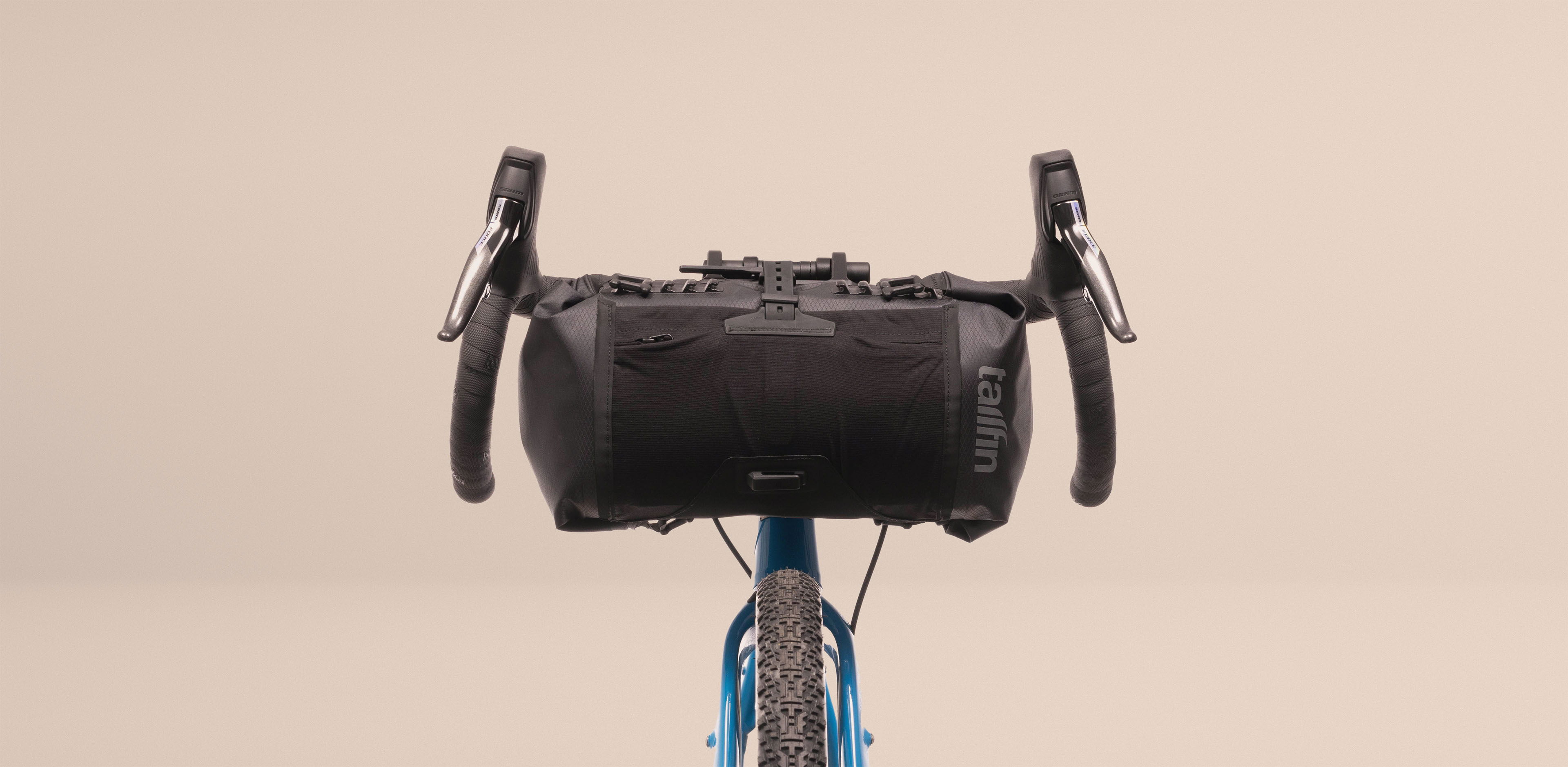 42cm handlebar with small drop bar bag