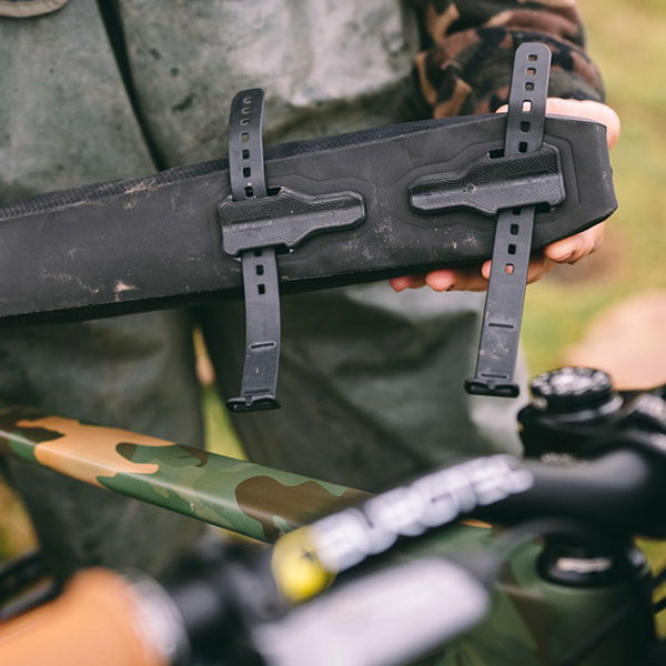 Long Top Tube Bag - Tailfin Cycling