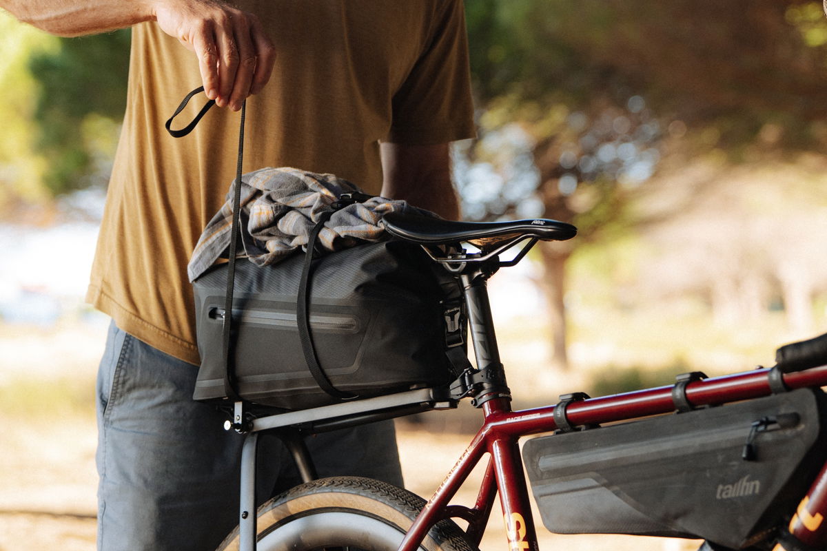 AP18 Rack Top Bag - Tailfin Cycling