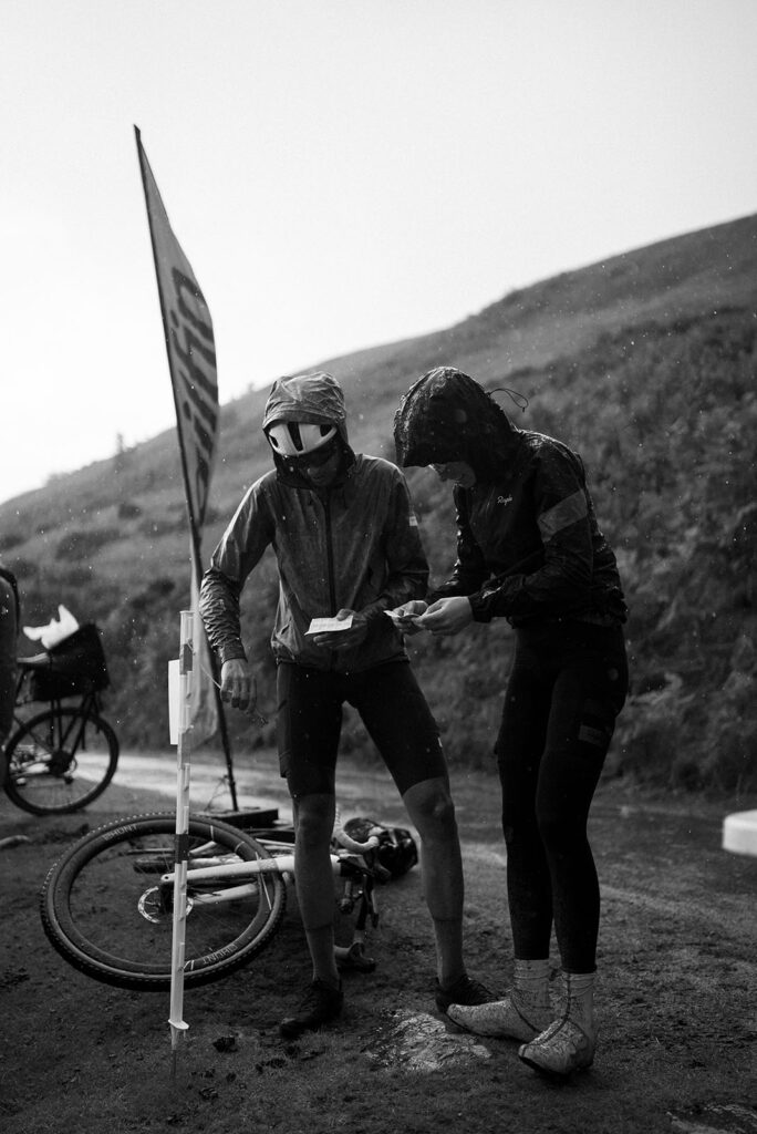 Couple stamping their brevet cards at Tailfin Detours