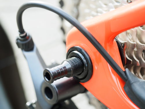 threads showing on driveside