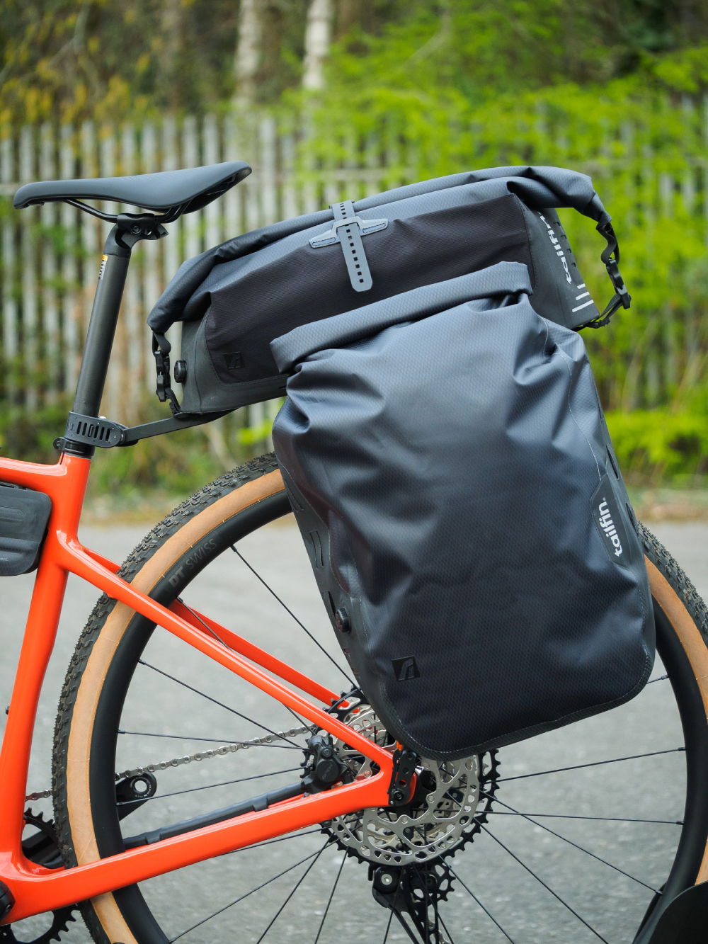tailfin pannier bag