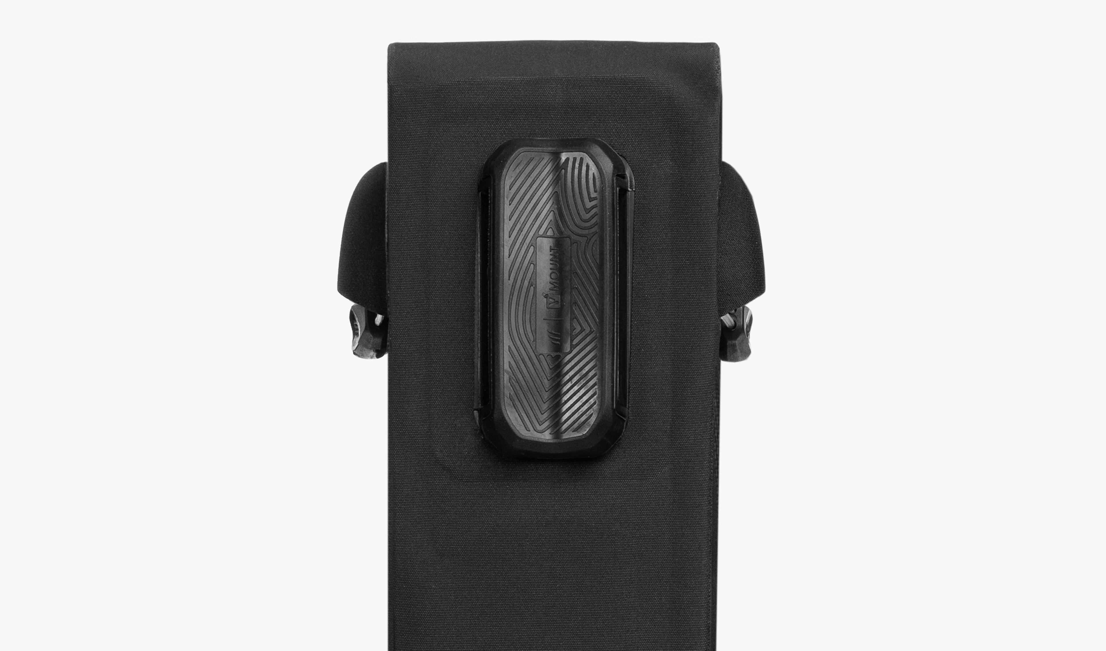 Tailfin Frame Bag Black 30l 4