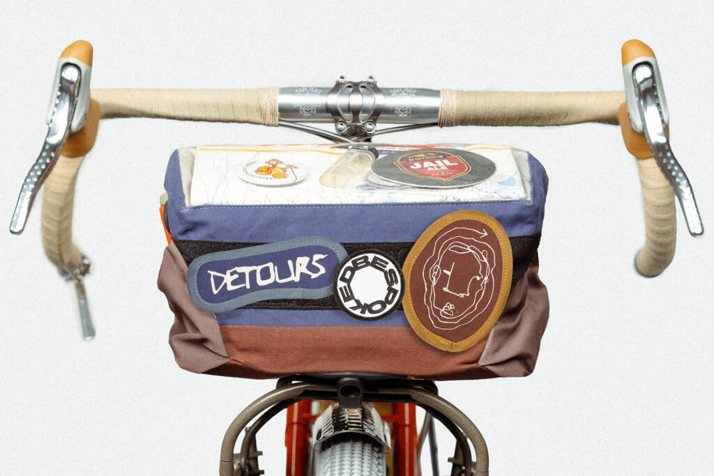 Tailfin Bespoked Singular Bike Front Pack 1 2